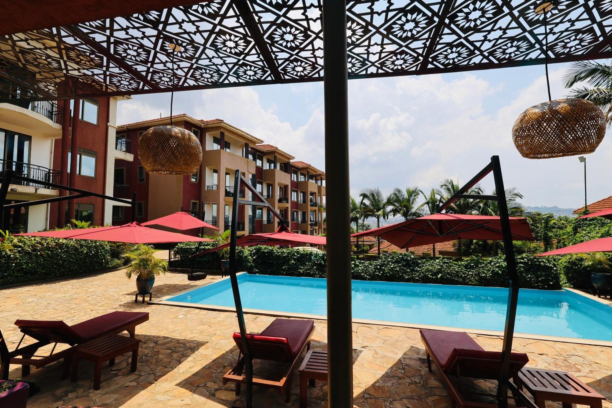 Bon Bini Residence คัมพาลา ภายนอก รูปภาพ