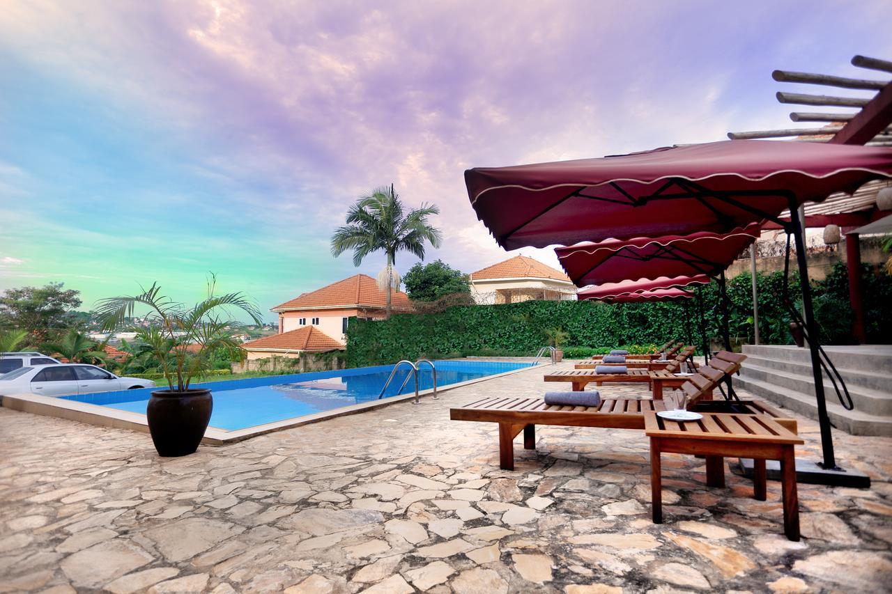Bon Bini Residence คัมพาลา ภายนอก รูปภาพ