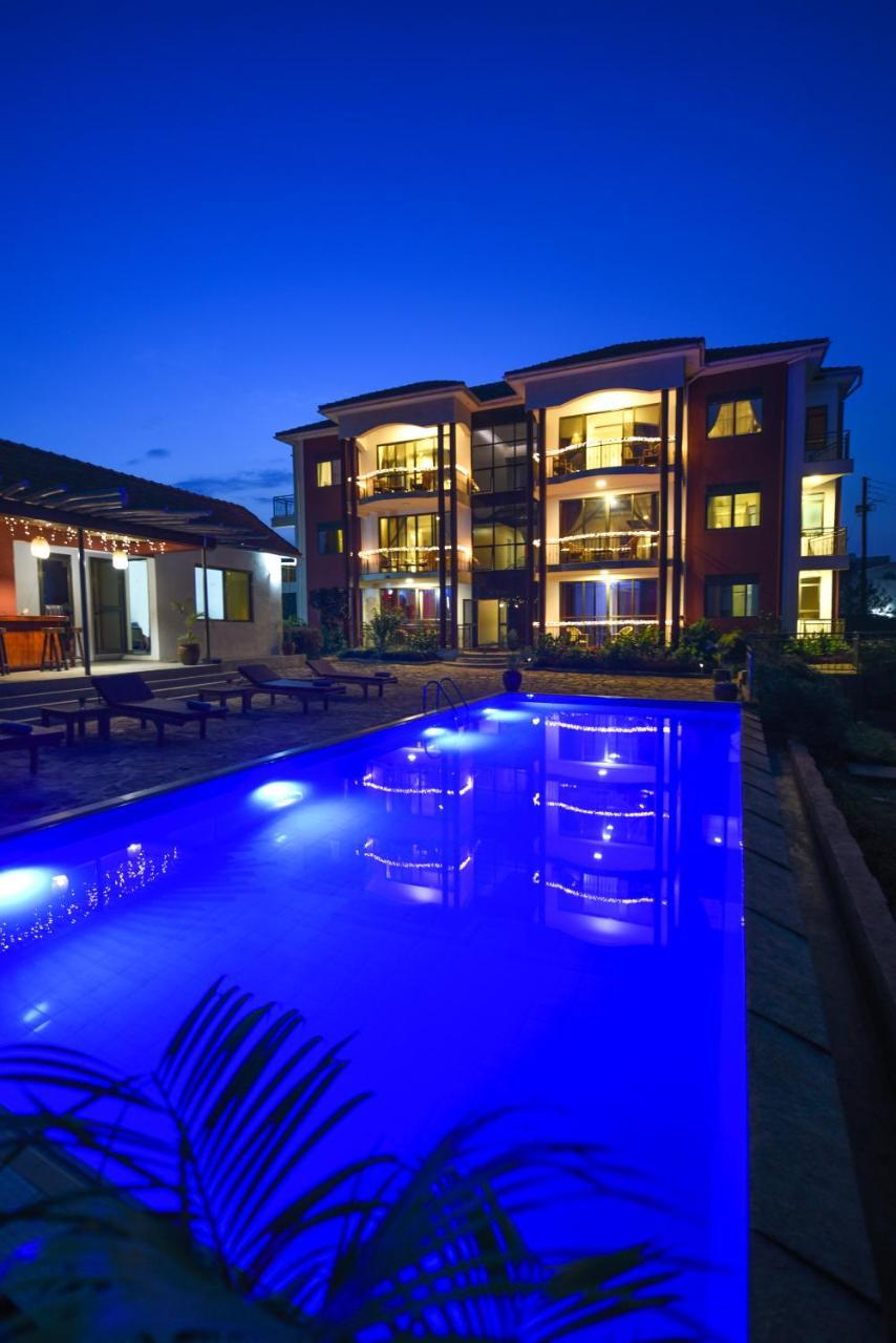 Bon Bini Residence คัมพาลา ภายนอก รูปภาพ