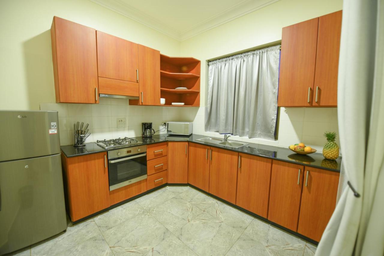 Bon Bini Residence คัมพาลา ภายนอก รูปภาพ